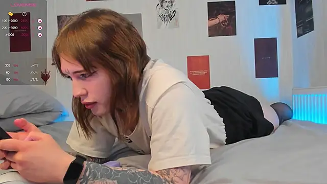 Alice_moonshard live sex cam