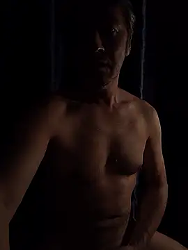 flymetothemoon1986 live sex cam