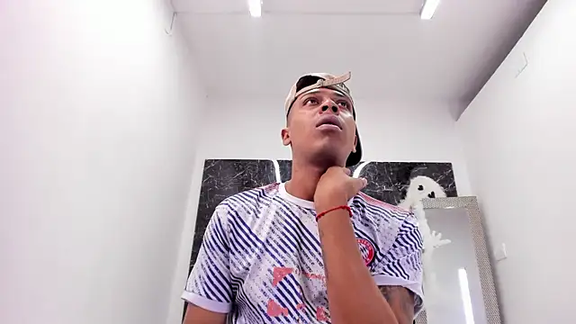 ada-brooke live sex cam