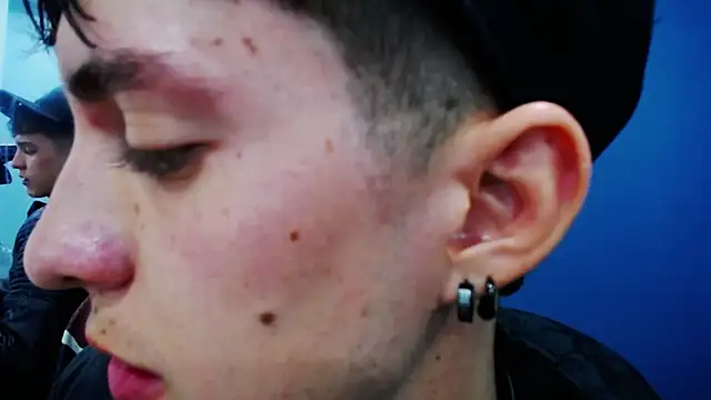 Jheampiiero live sex cam