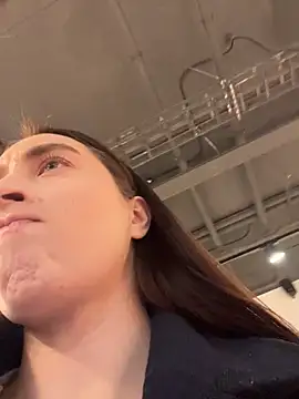 Holly_Play live sex cam