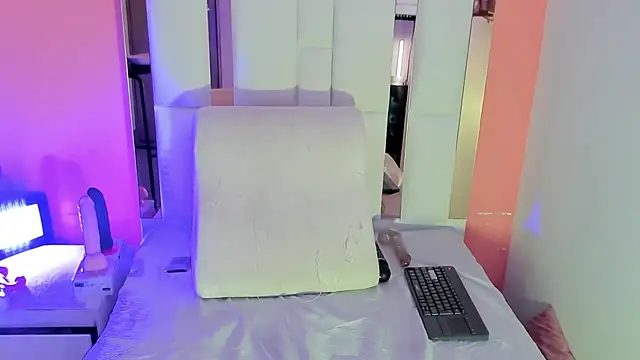 Alanna_hot3 live sex cam