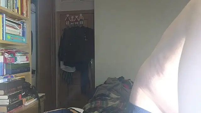 curiosillo83 live sex cam