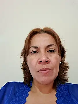 Zaralu_ live sex cam