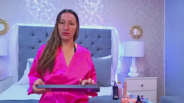 KeylaTompson live sex cam