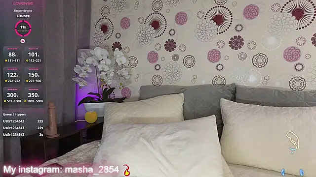 Madelynn live sex cam