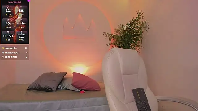 Ariana_Pierce live sex cam