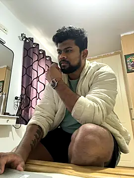 YOURCRAZYDADDY live sex cam