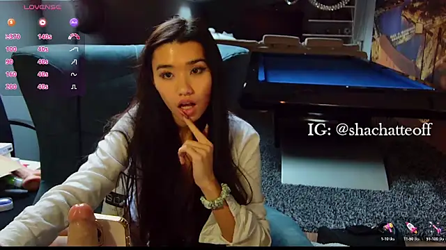 shachatteof live sex cam