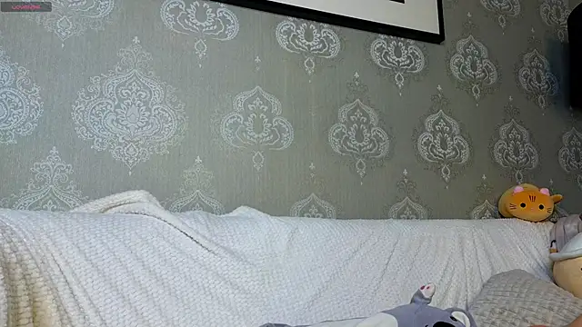 AnneFoxy live sex cam