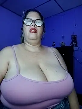 EllisW8 live sex cam