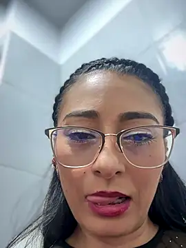 _Bella-Office1 live sex cam