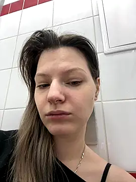 MaryHiggins live sex cam