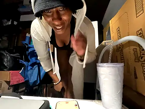 wynterheat live sex cam