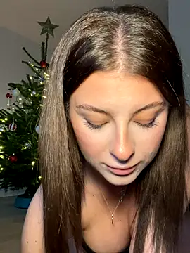 Mia-Minou live sex cam