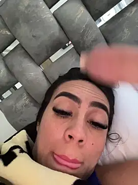 LauraCadwell live sex cam