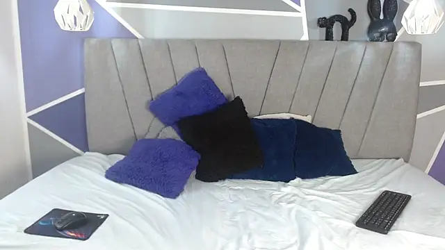 Queen_shanel1 live sex cam