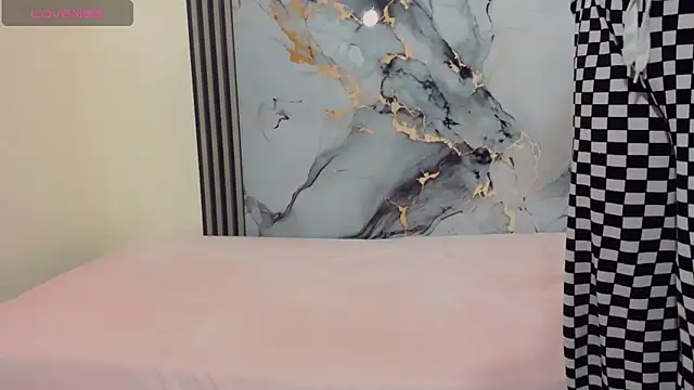 Rubi_30 live sex cam