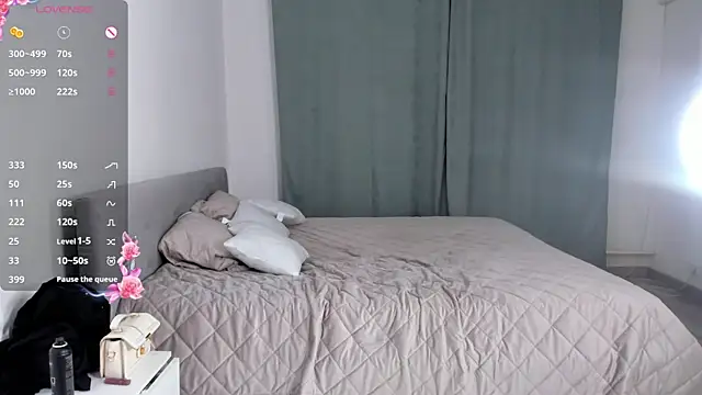 OdelynaFrake live sex cam