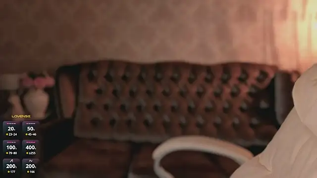 Daphne_Moss live sex cam