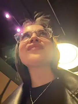 KristiRich live sex cam