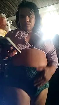 lucianaosorno25 live sex cam