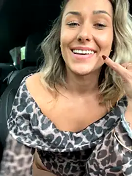 petrouchkaaa_ live sex cam