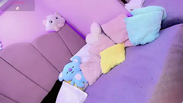 AlissonDannae777 live sex cam