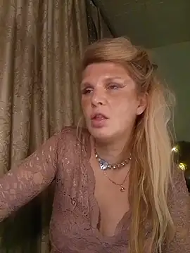 TsPostophere live sex cam