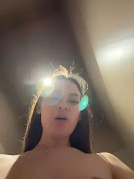 KristiRich live sex cam