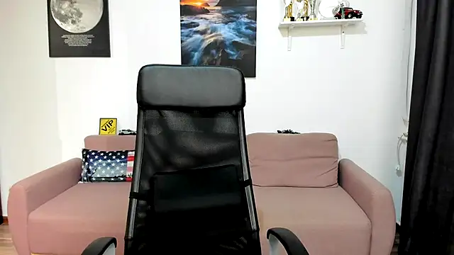 BrutusK08 live sex cam