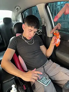 Stick_ledom live sex cam