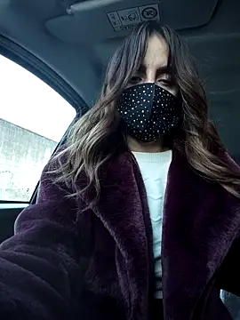 Akemi_rossi live sex cam