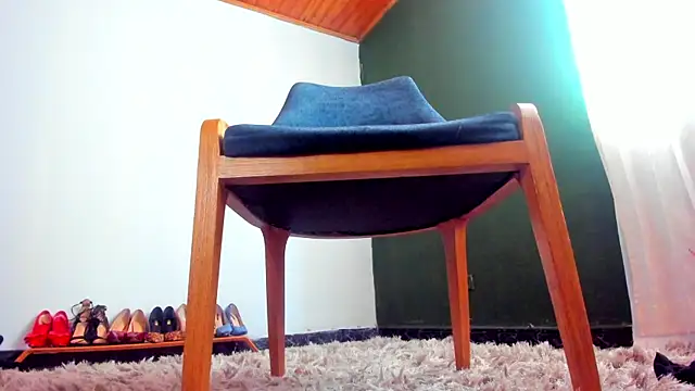 Velourmuse live sex cam