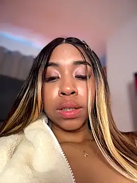 bella__honey live sex cam