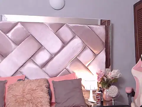 Ashleyroberst live sex cam