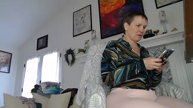 AuroraWillows live sex cam