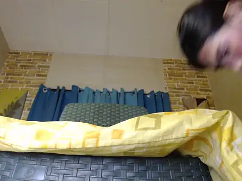 ur_hot_jenelle live sex cam