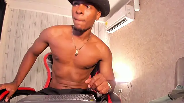 for_itan live sex cam