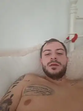 rebebia13 live sex cam