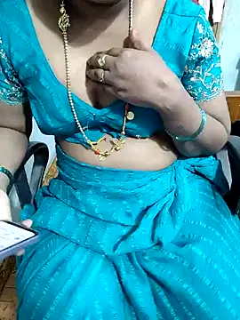 lolida69thamil live sex cam