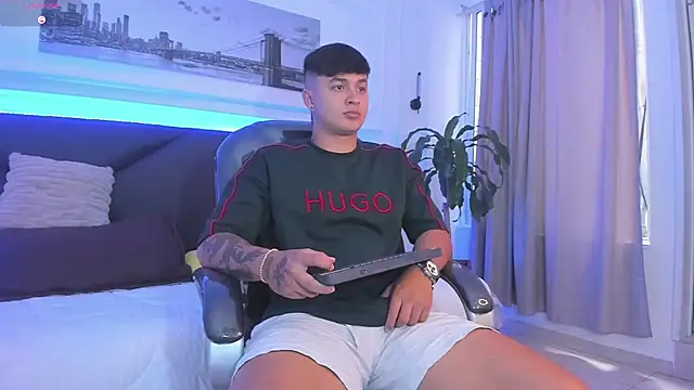 Cristopher_strong live sex cam