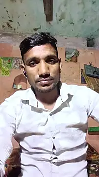 BiggerDickGuy live sex cam