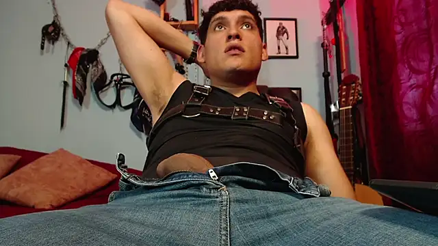 dom2travelersss live sex cam