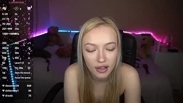 AmandaFiree live sex cam