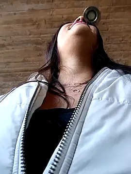 Freyja300 live sex cam