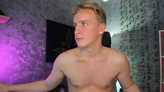 AlexxSweet live sex cam