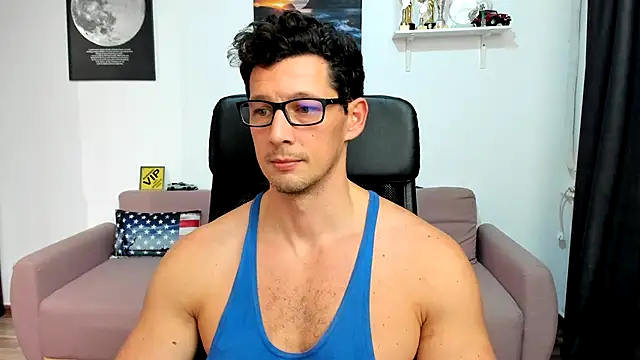 BrutusK08 live sex cam