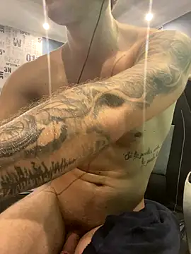 Sexaddict05 live sex cam