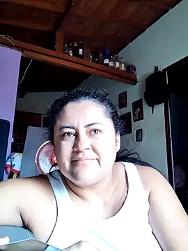 Monseratte21 live sex cam